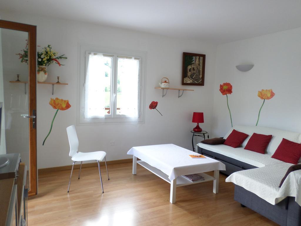 L'Esquerade Apartment Castillon-de-Larboust Cameră foto