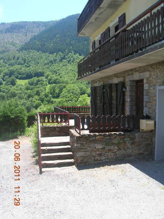 L'Esquerade Apartment Castillon-de-Larboust Cameră foto